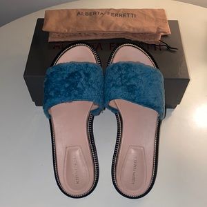 Alberta Ferretti Shearling Slides in excellent condition- Size 40